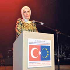 Erdoğan gurbetçilere moral verdi