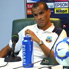 Rivaldo: Çalıştırıcı olarak da çalışabilirim