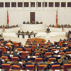 Flaş: 27. madde kabul edildi