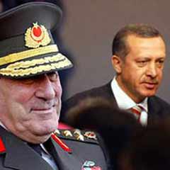 Hukukçular e-muhtırayı lanetledi