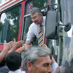 CHP 'yumurta'yı unutamıyor!