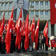 Türkiye 23 Nisan'ı kutluyor