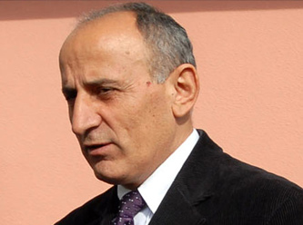 'MİT'i Ele Geçirselerdi Başbakan'ı Düşürürlerdi'