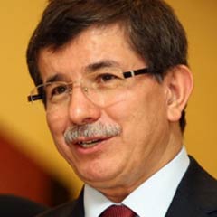 Davutoğlu: Vizenin takipçisiyiz