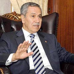 Arınç: Türk milletine yapılmış bir saldırı
