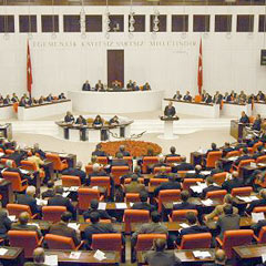 Maddelere geçilmesi kabul edildi