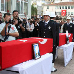Samsun iki şehidini uğurluyor