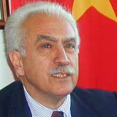 İp'te Perinçeksiz kurultay 