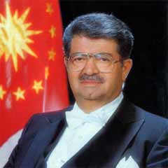 Tabuları yıkan lider