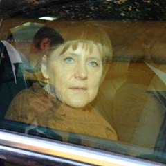 Merkel bakın ne için gelmiş?