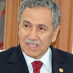 Arınç: Müzakere kapıları aralanabilir