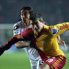 Galatasaray, İzmir'e geldi