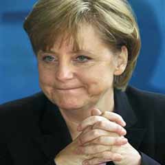 Merkel'in uçağı Portekiz'e indi