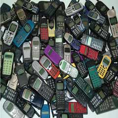 Eski telefonlarla 1000 kişiye iş imkanı  
