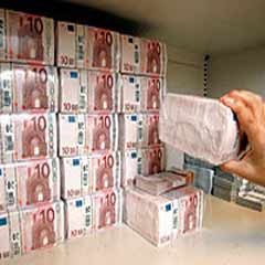 Meçhul zengin parayı nasıl kazandı?