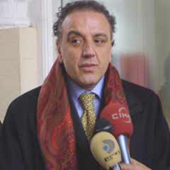 BDP'li vekiller silahlarına sarılmış