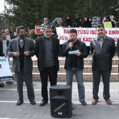 'TSK, kendi kendini yıpratıyor'