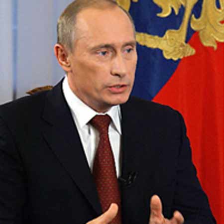 Putin uçağın düştüğü Smolensk kentine hareket etti