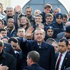 Başbakan Erdoğan'a sevgi gösterisi