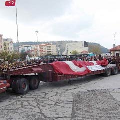 Gazi top Çanakkale'de askeri törenle karşılandı