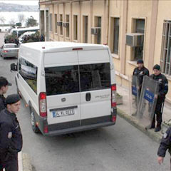 Balyoz'da 4 kişi mahkemeye sevk edildi