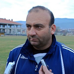 Boluspor teknik direktörü Uğur görevinden istifa etti