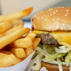 Fast Food'a +18 sınırı' önerisi