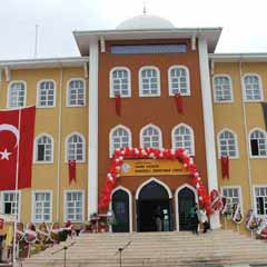 Vekil maaşıyla yaptığı okul hizmete açıldı!