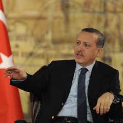 Erdoğan: Kendi ipimi kendim çekerim!