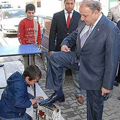 Vural tozunu aldırmış!