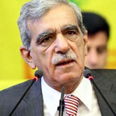 Ahmet Türk hastaneye kaldırıldı