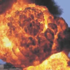 Irak'ta bombalı saldırılar: 40 ölü
