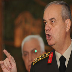 Başbuğ hakkında suç duyurusu!