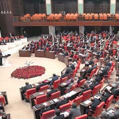 Seçim Kanunu teklifi komisyondan geçti