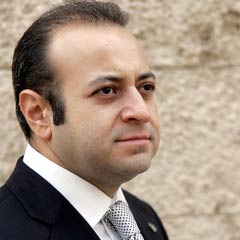 Bağış: Askeri anayasa ile üye olabilen yok