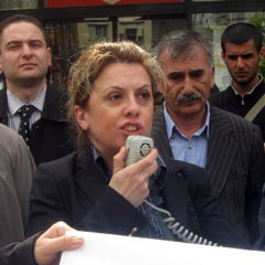 Öz'ün yeğeni: Demokrasi ve kardeşlik kazanmalı 