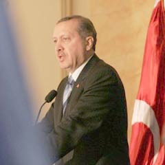 Avrupa kaçaklara göz açtırmıyor