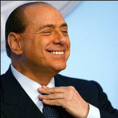Berlusconi'nin Roma'da gövde gösterisi yaptı