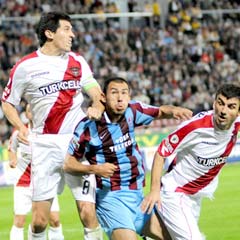 Trabzonspor son dakika gollerini seviyor