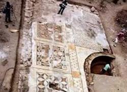 Roma dönemine ait devasa mozaik ortaya çıkarıldı