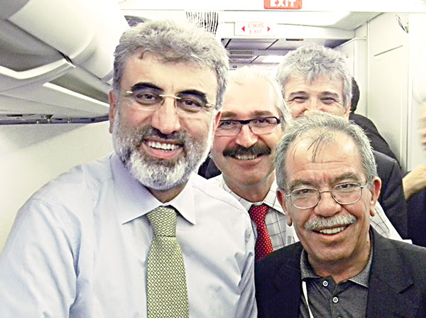 Şehitlerimizin kanı petrolle ölçülemez