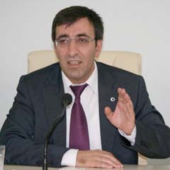 Kapanan fabrikası için bakandan yardım istedi