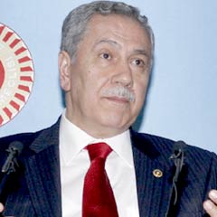 Arınç: Baykal susmasın açıklasın