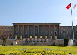Meclis'in açılış resepsiyonu iptal