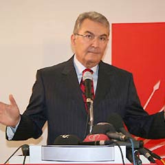 Baykal gözaltıları böyle yorumladı