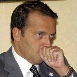 Cem Uzan dersine çalışmamış