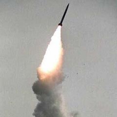 Rusya, İran'a S-300 sevkıyatını yine erteledi