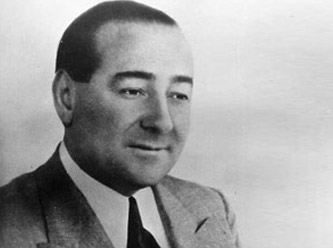 Merhum Başbakan Menderes anılıyor