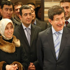 Davutoğlu, Tokayev ile görüştü