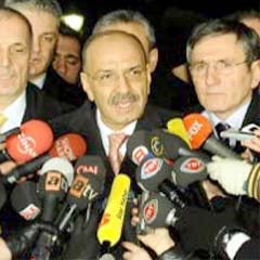Hükümet geri adım atmadı